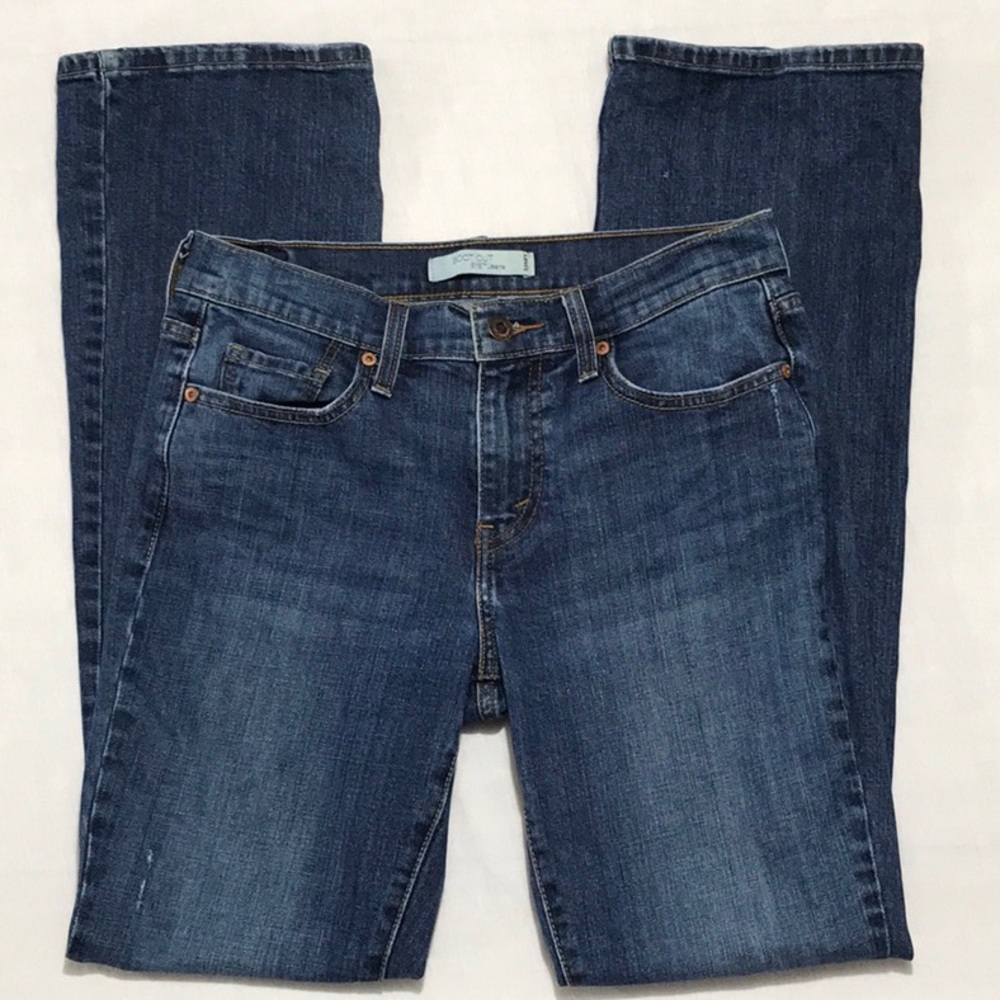 LEVI’S 515 BOOTCUT JEANS, POCKET FLAPS, DISTRESSED